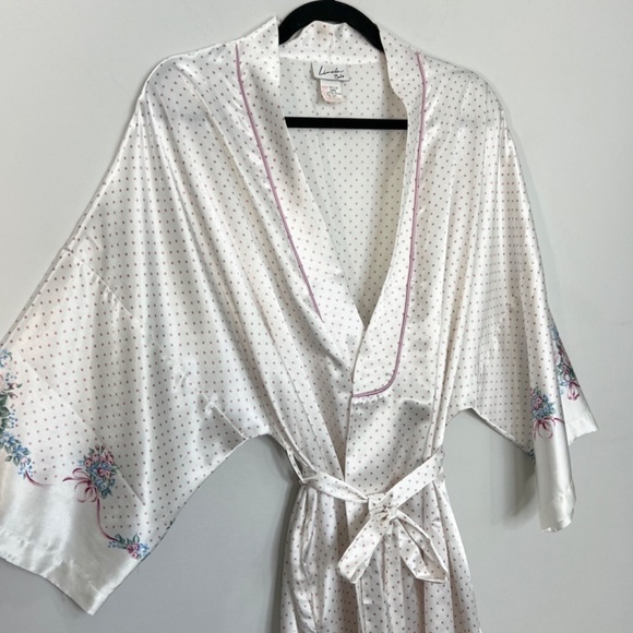 Vintage Linda Bis white satin pink polka dot kimono robe jacket OS - Picture 12 of 15